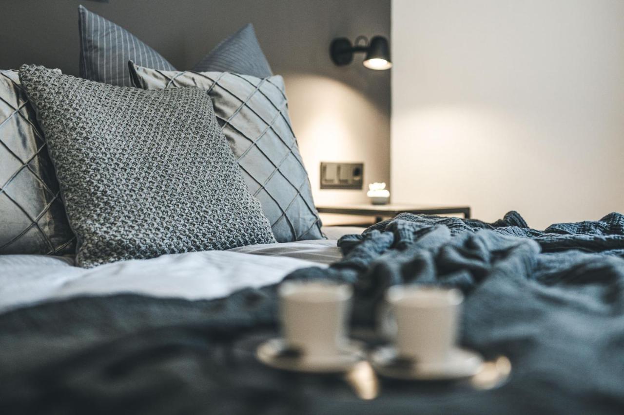 نيوستيف ام ستوبيتا Oskar Apartments المظهر الخارجي الصورة