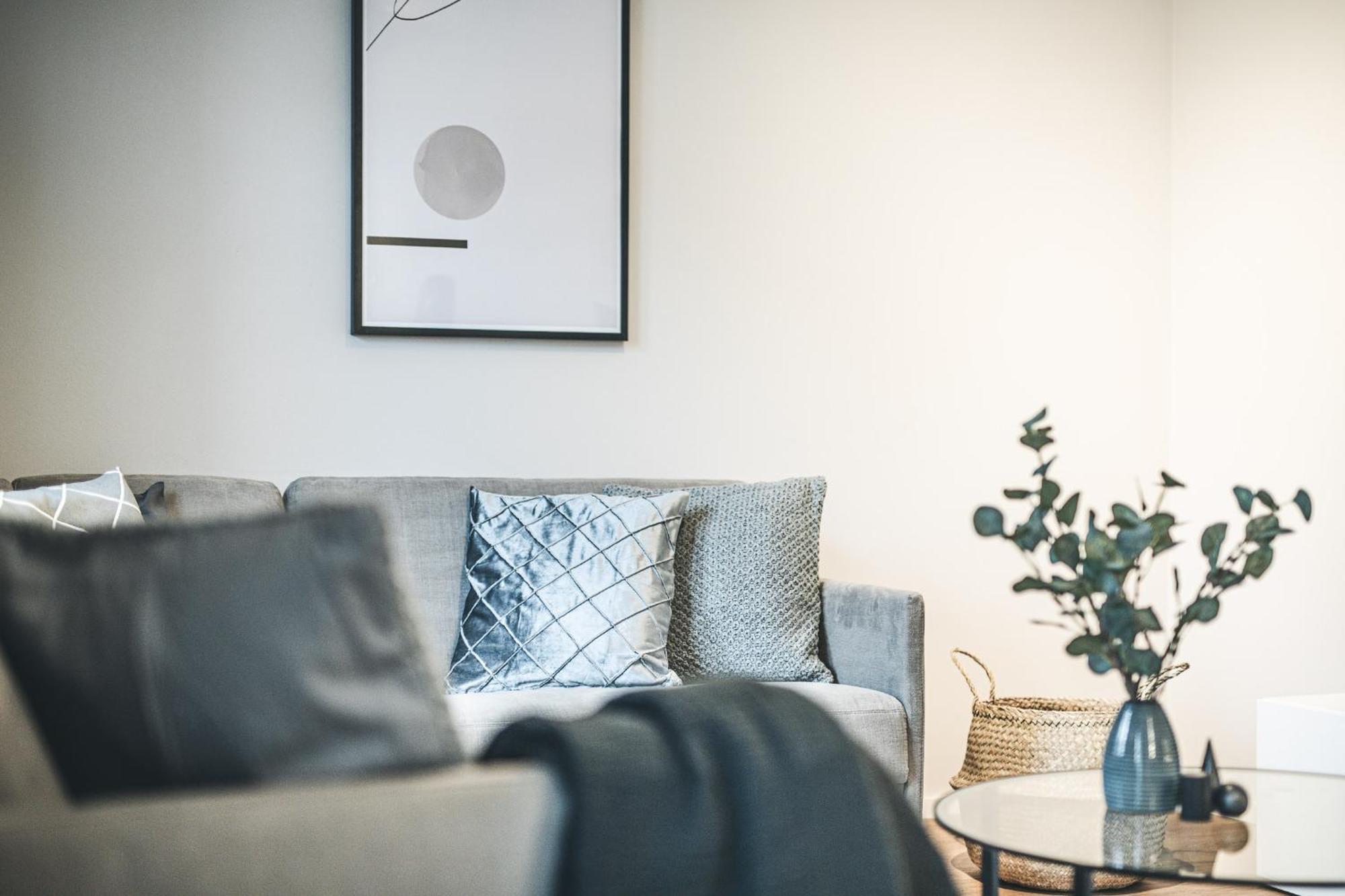نيوستيف ام ستوبيتا Oskar Apartments المظهر الخارجي الصورة