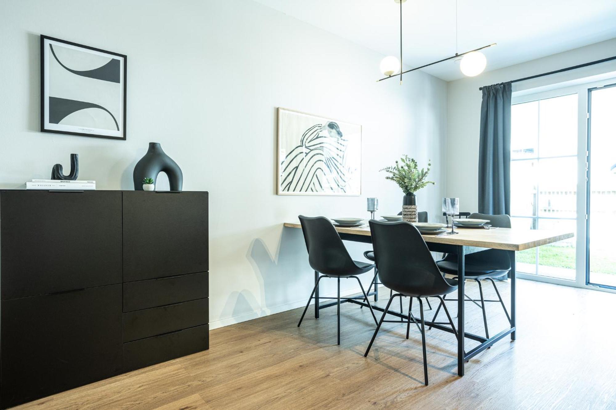 نيوستيف ام ستوبيتا Oskar Apartments المظهر الخارجي الصورة